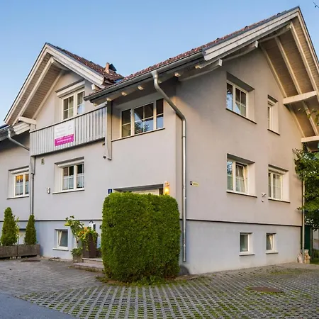 Armonia Altach, 2-6 P, 2 Schlafzimmer, Kueche, Parkplatz, Balkon, Wifi, Garten, Stellplatz Fuer * Altach