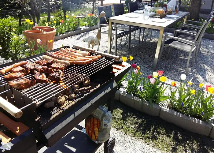 Armonia Altach, 2-6 P, 2 Schlafzimmer, Kueche, Parkplatz, Balkon, Wifi, Garten, Stellplatz Fuer Apartment